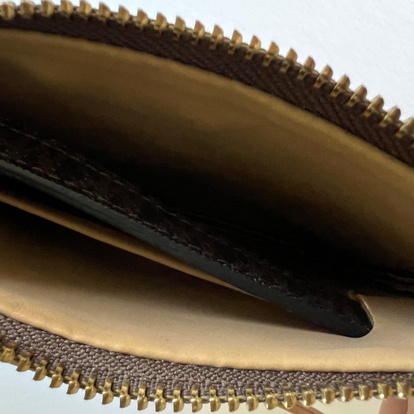 MICHAEL Michael Kors Logo Fanny Pack Size Small - Picture 4 of 5